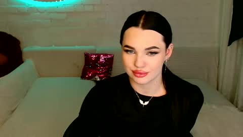 tasty_babyy online show from 2, 2, 2025