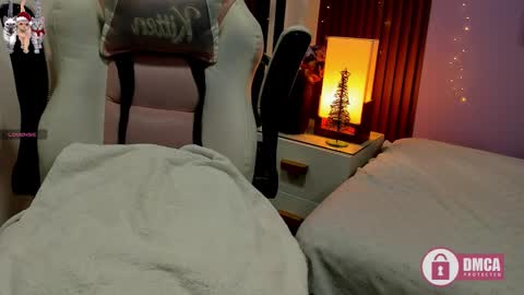 i am tatiana  online show from 24, 11, 2025