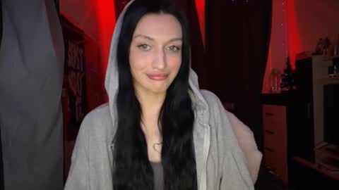 tatika_williams online show from 16, 12, 2025