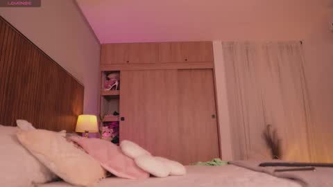 Snapshot of tatikiss_ chatting on 12, 2, 2026 Tatiana independent girl online show from 12, 2, 2026