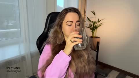 Snapshot of tatti_1 chatting on 15, 11, 2025 Tata online show from 15, 11, 2025