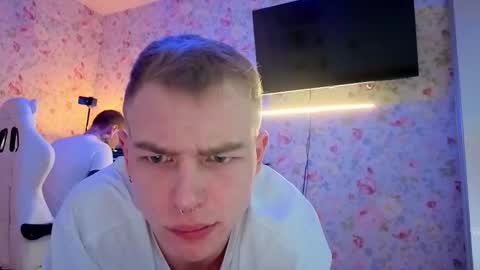 Alex but u can call me Theo online show from 2, 2, 2026