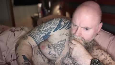Snapshot of tattooeddilf01 chatting on 20, 1, 2025 Tattooeddilf 01 online show from 20, 1, 2025