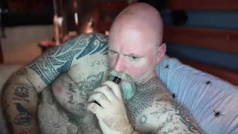 Snapshot of tattooeddilf01 chatting on 15, 9, 2025 Tattooeddilf 01 online show from 15, 9, 2025