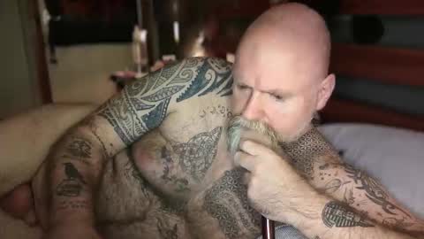 Snapshot of tattooeddilf01 chatting on 19, 9, 2025 Tattooeddilf 01 online show from 19, 9, 2025