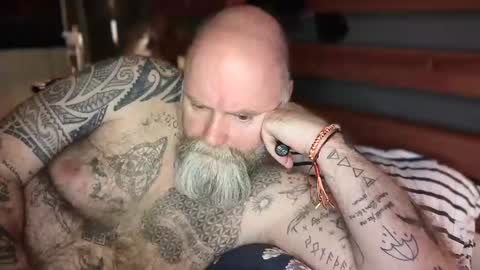Snapshot of tattooeddilf01 chatting on 12, 10, 2025 Tattooeddilf 01 online show from 12, 10, 2025