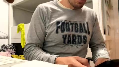 Tatuador40 online show from 19, 11, 2025