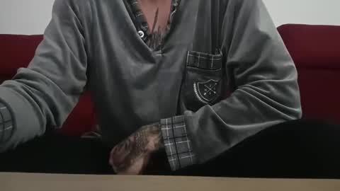 Tatuado20cm online show from 4, 3, 2026