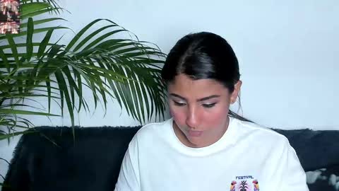 Snapshot of taty_gomez_ chatting on 26, 9, 2025 Tatiana Gomez online show from 26, 9, 2025