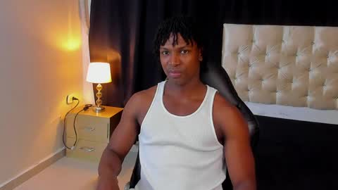 Snapshot of tau_montes chatting on 8, 4, 2026 tau_montes online show from 8, 4, 2026