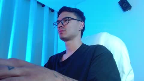 taurus4k online show from 18, 11, 2025