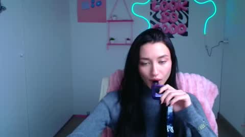 Taya online show from 19, 11, 2025