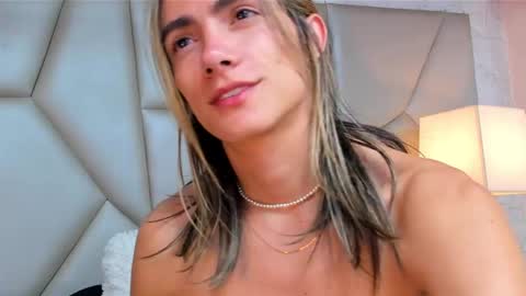 tayler_swift1 online show from 15, 1, 2025