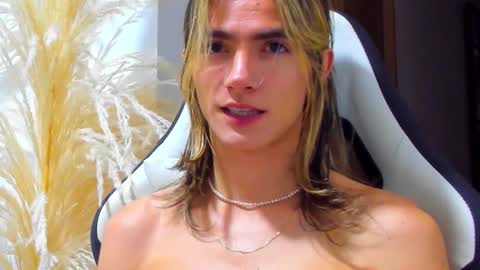 tayler_swift1 online show from 10, 10, 2025