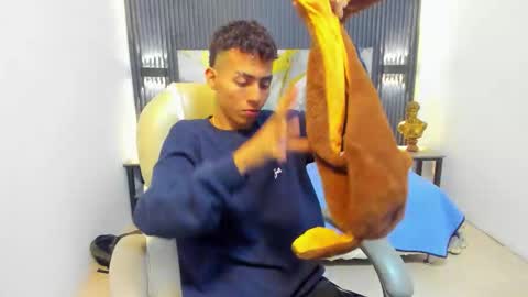 TAYLER online show from 12, 1, 2026