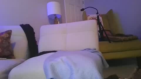 taylor19710 online show from 11, 11, 2025