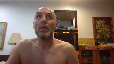 taylor38uf online show from 27, 5, 2026
