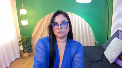 Taylor Bennet online show from 25, 3, 2026