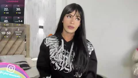 Taylor Harveey online show from 18, 12, 2025