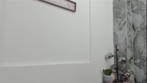 Snapshot of taylorjade_ chatting on 21, 2, 2026 TAYLOR online show from 21, 2, 2026