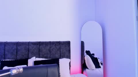 Taylor online show from 14, 4, 2026