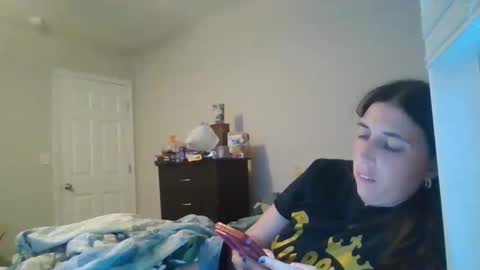 Snapshot of taylorslay chatting on 4, 4, 2026 taylorslay online show from 4, 4, 2026