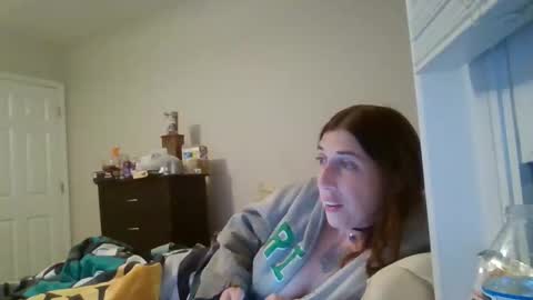 Snapshot of taylorslay chatting on 11, 4, 2026 taylorslay online show from 11, 4, 2026
