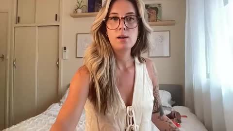 Taylor online show from 24, 2, 2026