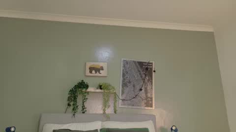 TAYLOR  online show from 21, 10, 2025