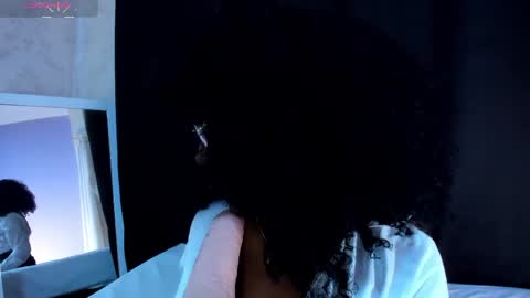 Tayra online show from 8, 4, 2026