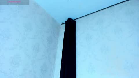 Snapshot of tayra_castle chatting on 4, 5, 2026 Tayra online show from 4, 5, 2026