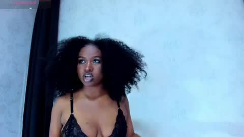 Snapshot of tayra_castle chatting on 18, 5, 2026 Tayra online show from 18, 5, 2026