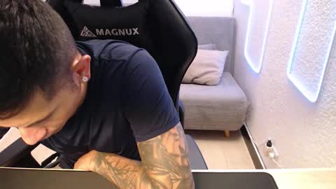 DYNAMITE DUO69 online show from 6, 3, 2026