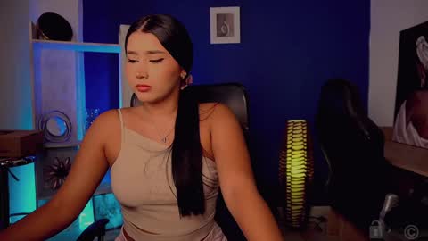 Loren Soler    Sophie Soler 19 years online show from 16, 1, 2025