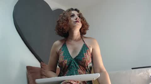 Snapshot of teasexpert4444 chatting on 27, 7, 2026 ALICIA--- online show from 27, 7, 2026