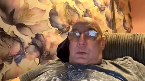 Mark online show from 21, 9, 2025