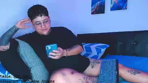 Snapshot of techno_420 chatting on 27, 1, 2025 Charlee He online show from 27, 1, 2025