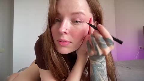 Mary     X TechnoElfff  INST    fansly kissmary online show from 14, 3, 2026