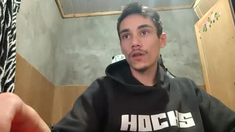 Snapshot of tecnicogatu chatting on 10, 9, 2025 tecnicogatu online show from 10, 9, 2025