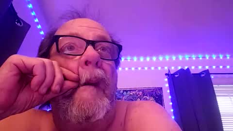 Snapshot of tedestep2 chatting on 4, 2, 2026 tedestep2 online show from 4, 2, 2026
