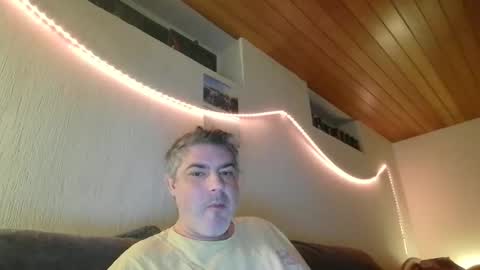 Peter online show from 1, 2, 2025