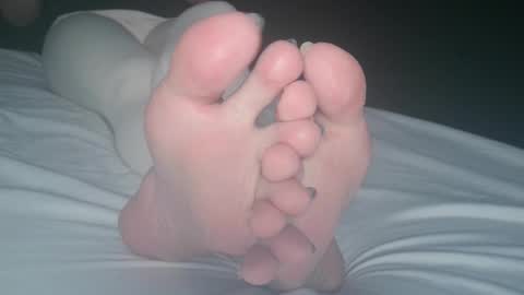 Viv West online show from 16, 1, 2025