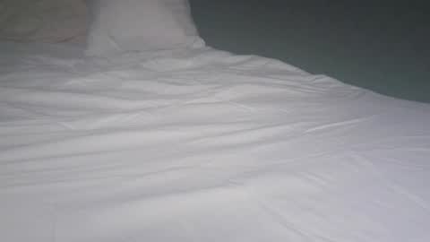 Viv West online show from 13, 9, 2025