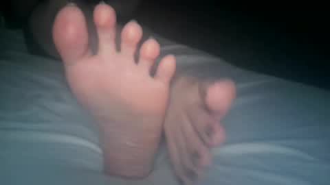 Viv West online show from 4, 11, 2025