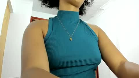 Snapshot of teles10 chatting on 14, 2, 2025 Teles2023 online show from 14, 2, 2025