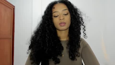 Snapshot of teles10 chatting on 15, 10, 2025 Teles2023 online show from 15, 10, 2025