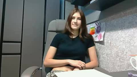 Alice online show from 10, 10, 2025