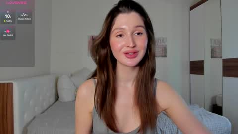 Snapshot of tender_babyy chatting on 6, 2, 2025 Sexy girl Li online show from 6, 2, 2025