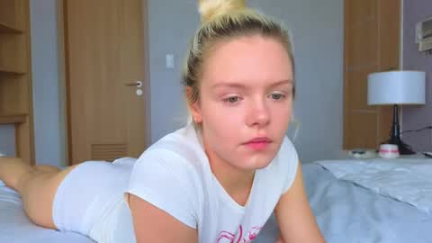 Amanda and Kenny online show from 5, 5, 2026