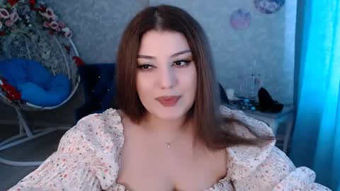 Tenderlybae online show from 6, 3, 2025